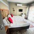 Woodpecker Guest House - Family Rooms