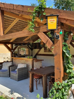 Casa Mama