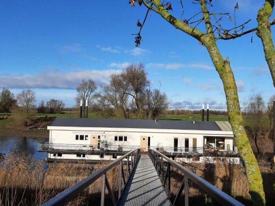 Slapen op de Waal