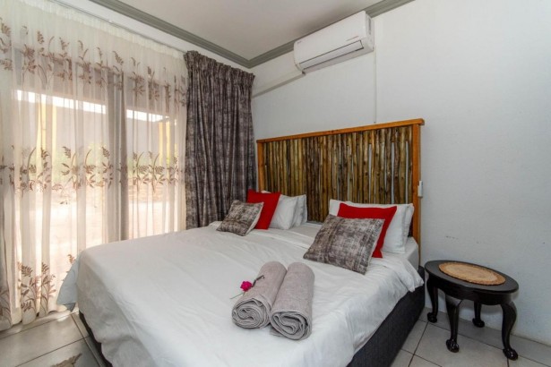 Woodpecker Guest House - Double Rooms