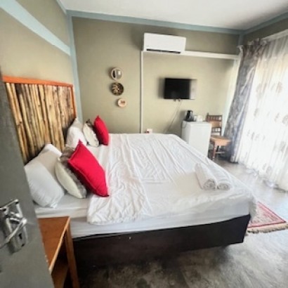 Woodpecker Guest House