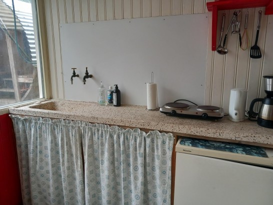 De Warrewein - Pipowagen met hottub en sauna
