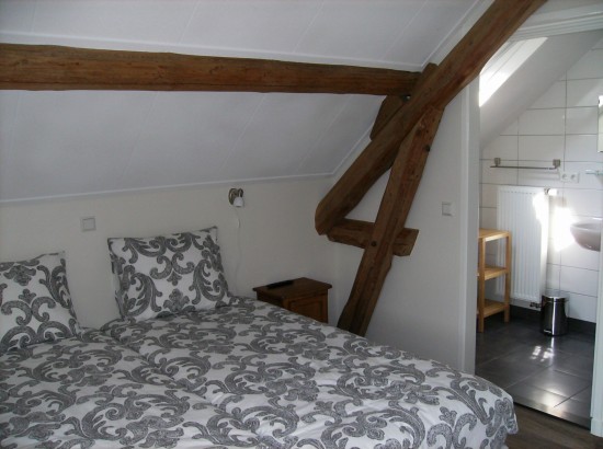 Bed op de Reth - De Groene Kamer
